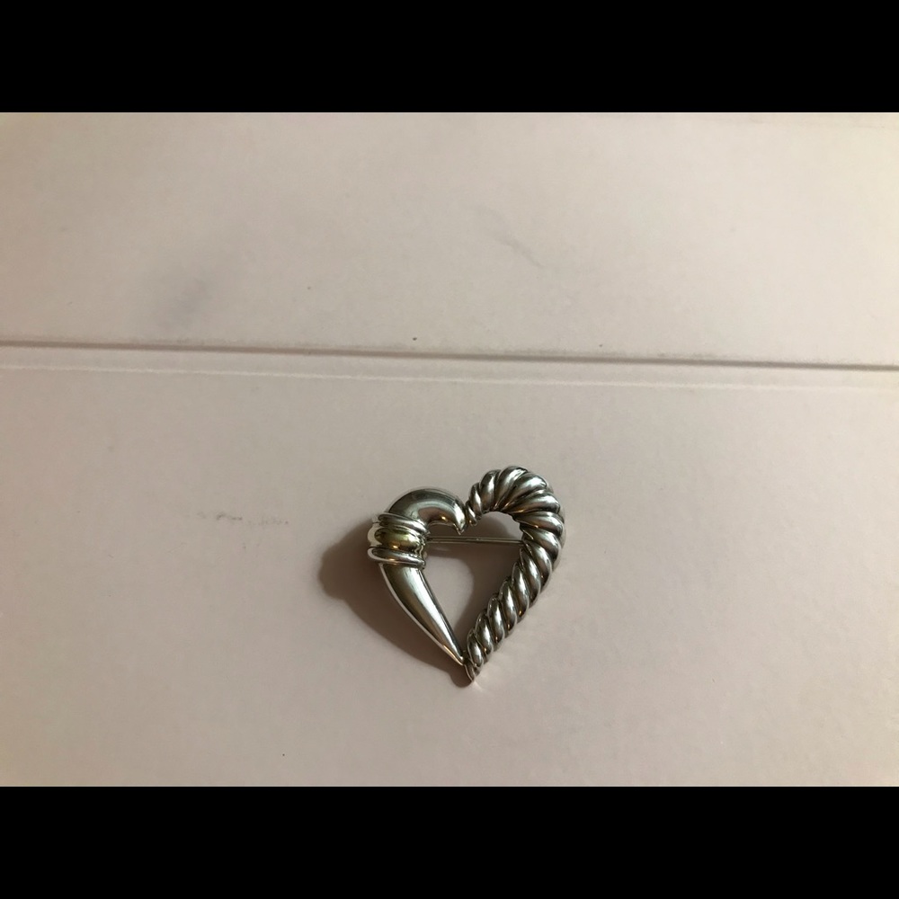 Pin